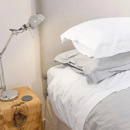 The Hoggest@high House Farm