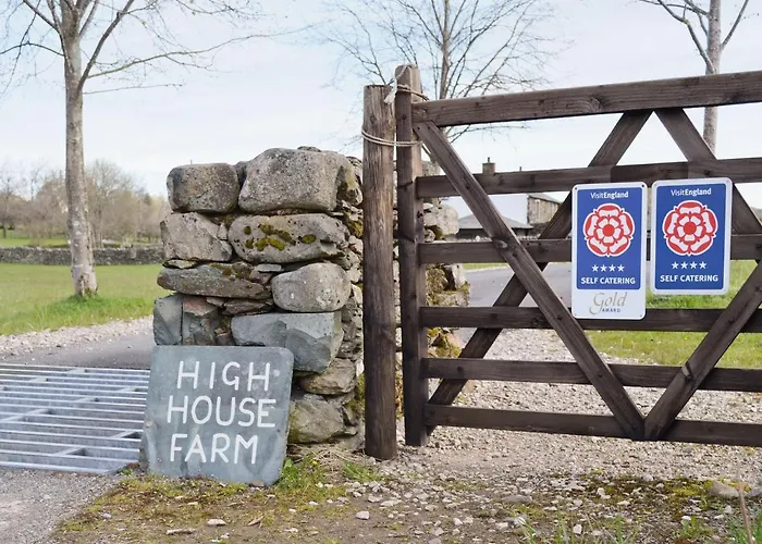 The Hoggest@high House Farm Hotel