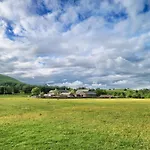 The Hoggest@high House Farm Hotel