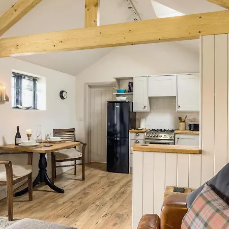 The Hoggest@high House Farm Hotel Watermillock