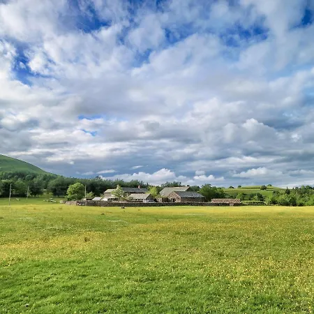 The Hoggest@high House Farm Hotel